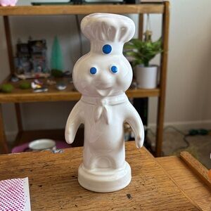 Pillsbury dough boy ceramic bank — red plug — 1985 highly collectible